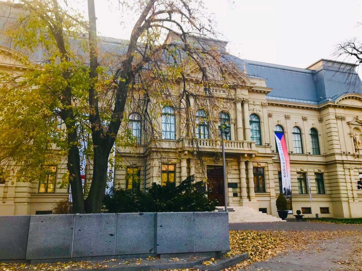 Apartman Pri Radnici Kosice Exterior photo